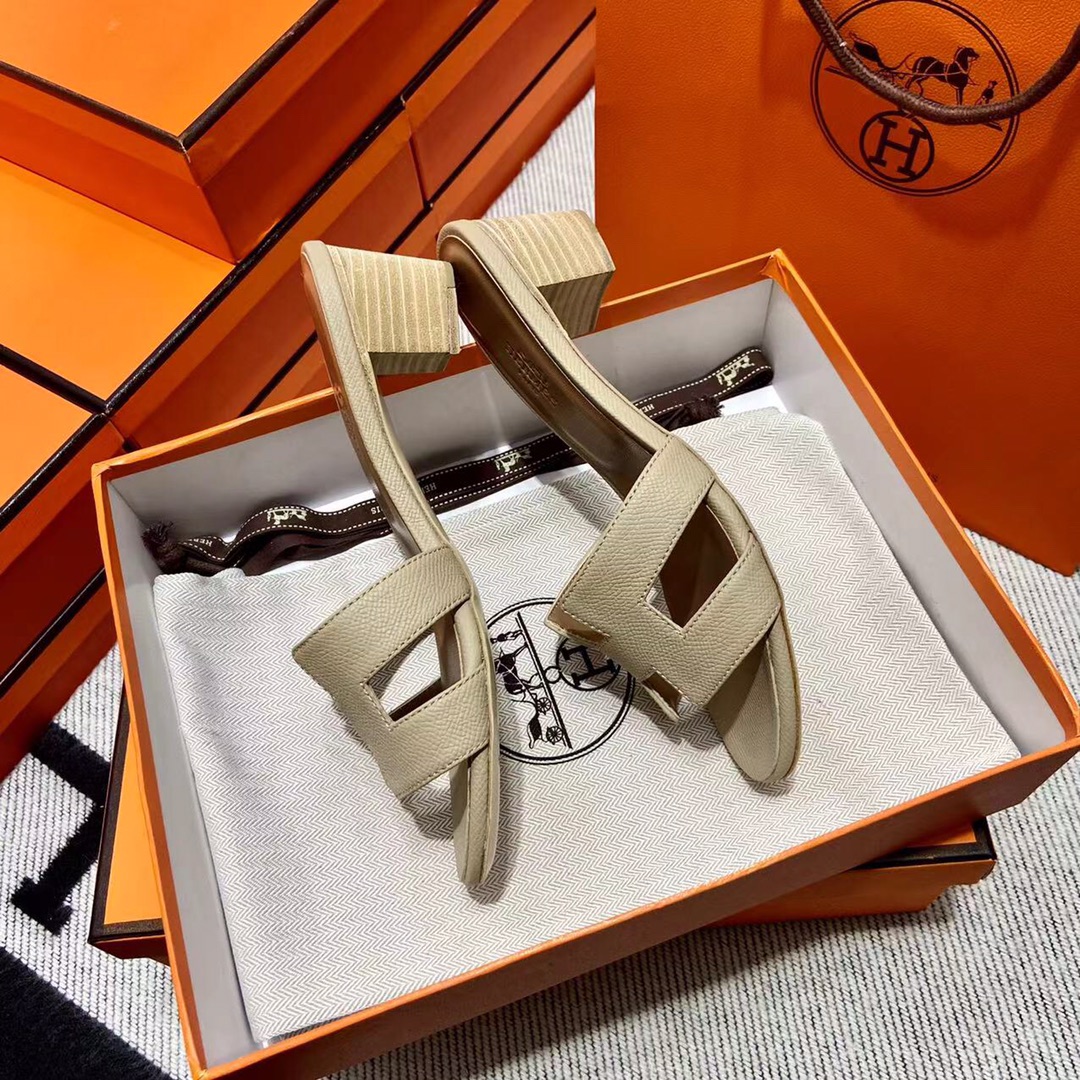 에르메스 올수공 오아시스 슬리퍼 샌들 앱송 65